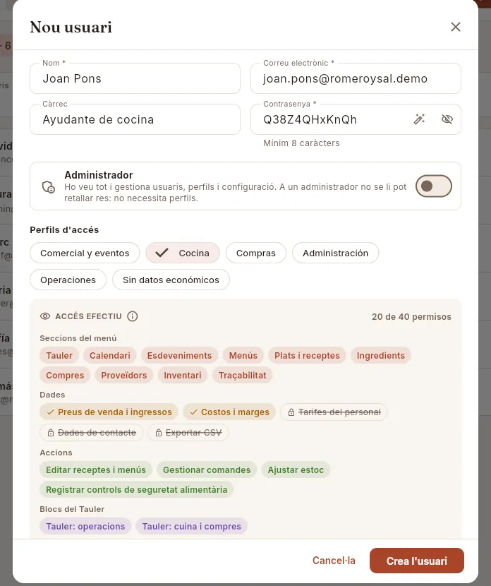 L'alta d'un usuari amb el perfil Cocina: el requadre Accés efectiu mostra què podrà veure i fer.
