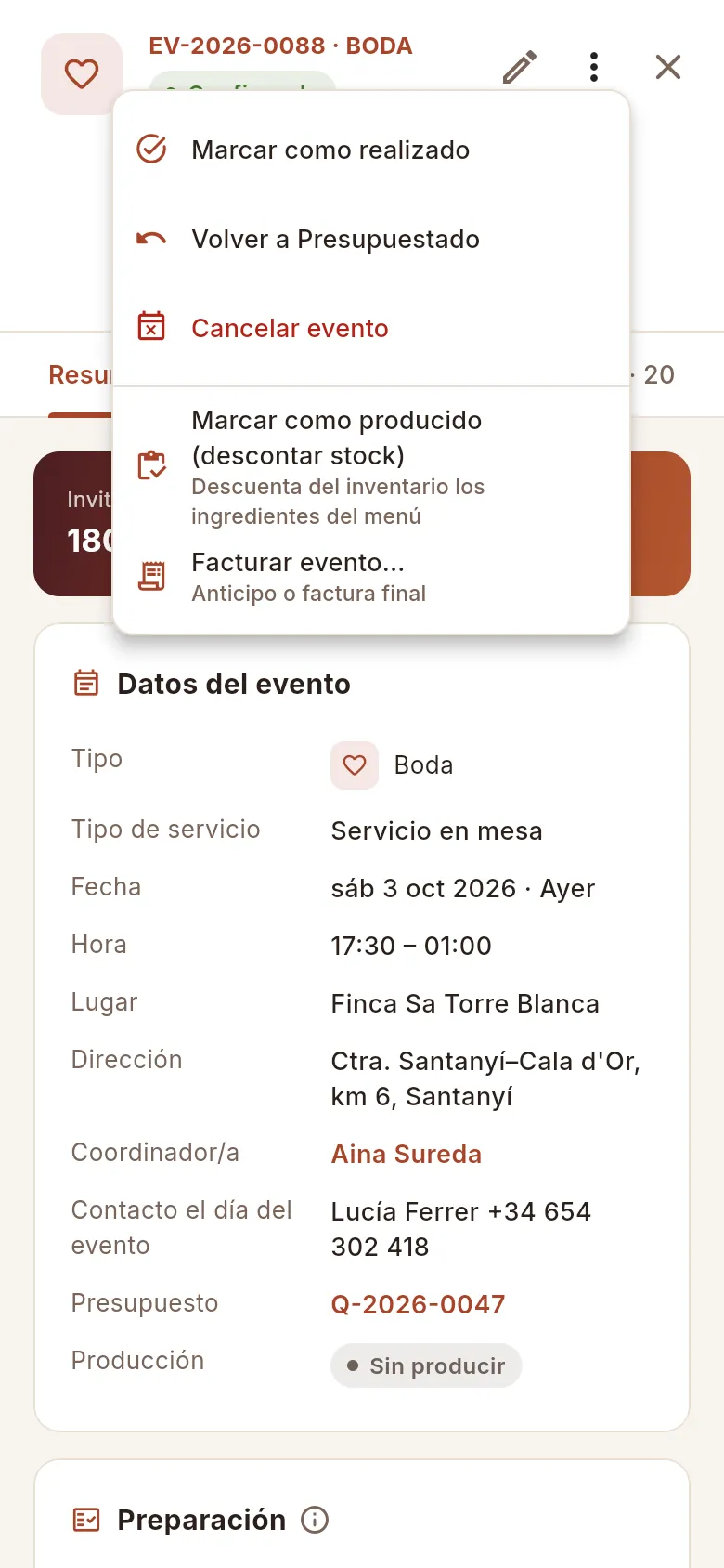 La ficha en el móvil con el menú «Más opciones».